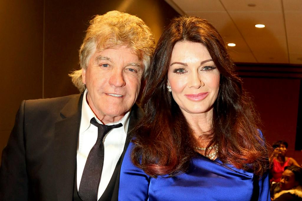 RT @Bravotv: Lisa Vanderpump and Ken Todd Team Up to End Dog Abuse in China http://t.co/lbpAKNhSOs http://t.co/C0LTqR5yPU