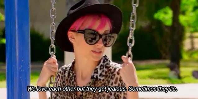 RT @candidlynicole: You know how close friendships are #CandidlyNicole http://t.co/xvrIWBIWqD