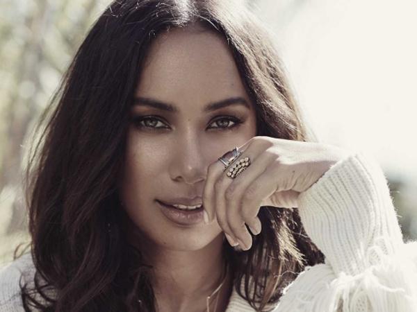 RT @NickRadio: Tune in for @leonalewis' LAST segment as your #NickRadio Guest DJ!
DON'T miss it!
Tune in!
 @iHeartRadio app! http://t.co/S7…