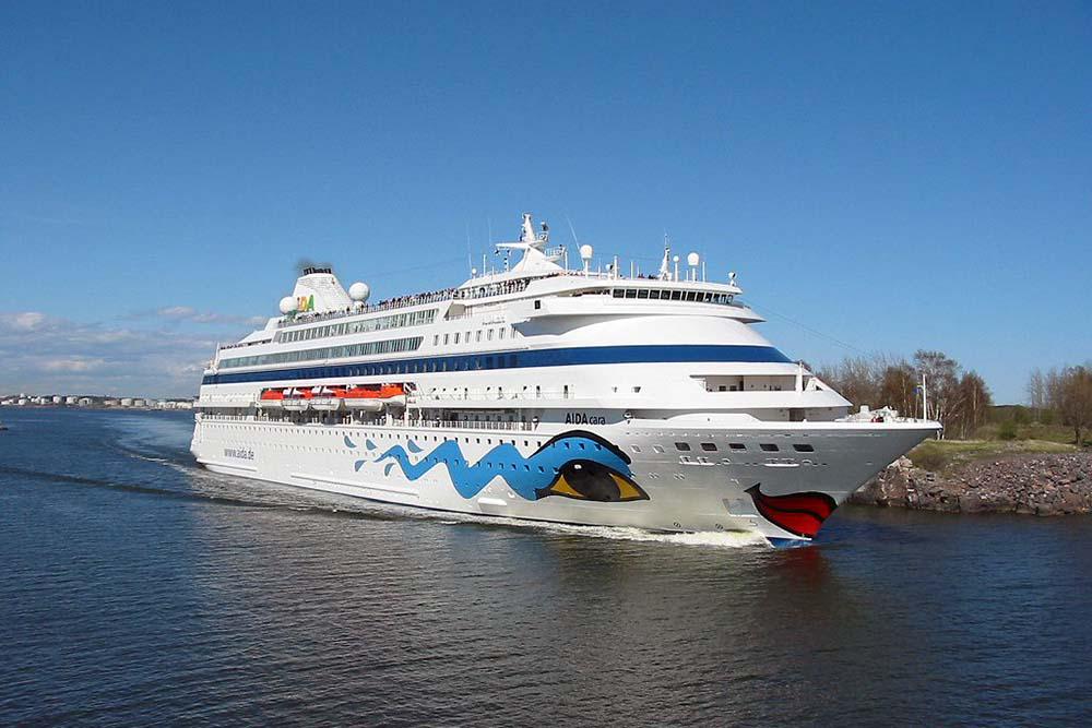 RT @seashepherd: #StandUp250 2 Cruise-Liner Companies Cancel #FaroeIslands Stops. http://t.co/TBepNIQnef #OpGrindini #SeaShepherd http://t.…