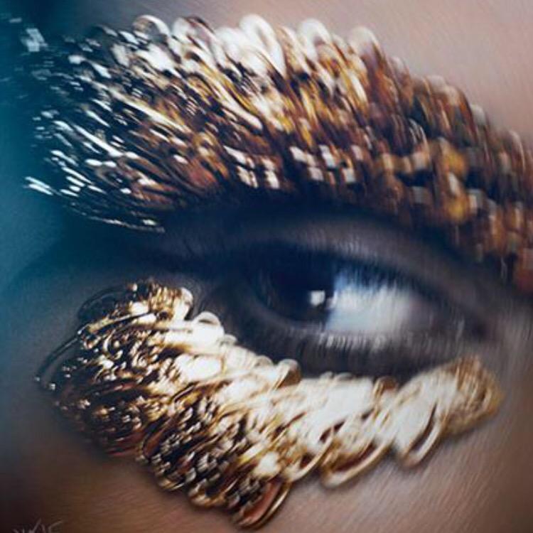 . @patmcgrathreal's idea of recreating Cleopatra was fascinating to be a part of for @VioletGrey #THEVIOLETFILES http://t.co/ZlCHRMKytz