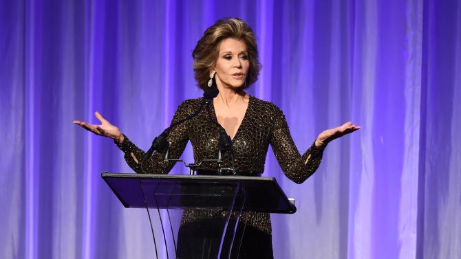RT @Variety: .@ladygaga and @Janefonda stole the show at the Golden Globes Banquet http://t.co/OlRNZl2fCb http://t.co/qdfCYm1Ijg