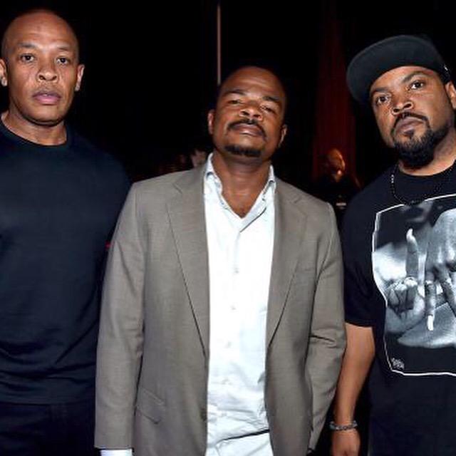 Thank you for making us #1 this weekend #Straightouttacompton in theaters now! http://t.co/GavaUwP1Ae