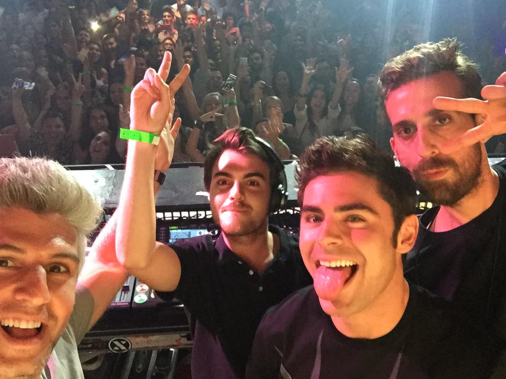 I'm not a DJ. I just play one in a movie. These guys made me sound good. #WAYF international DJ Crew #WAYFtour #NYC http://t.co/CQG5zl1ebC