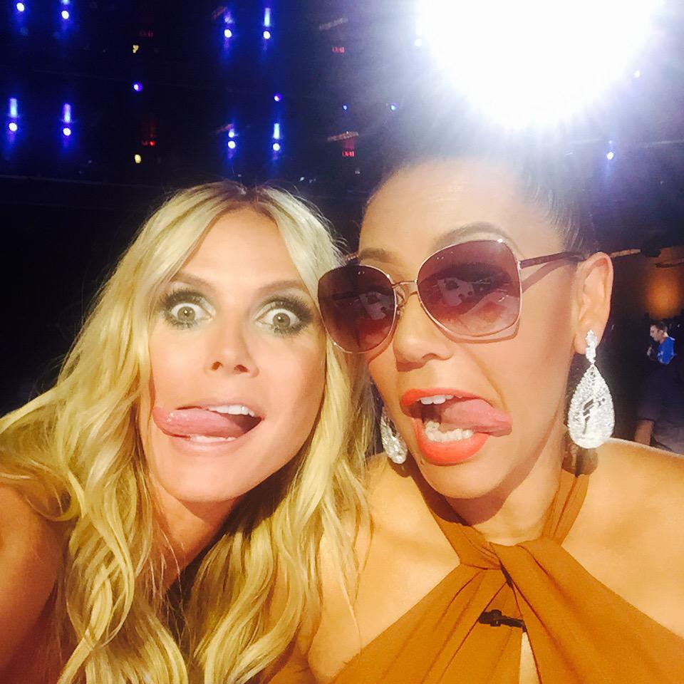 Are you enjoying @nbcagt tonight? @OfficialMelB and I are having fun! #AGT10 http://t.co/G2DjVlxkO0