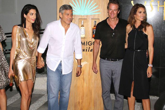 RT @VanityFair: George Clooney crashes @CindyCrawford’s romantic moment in Ibiza http://t.co/0ZebzQiOSP http://t.co/XYn9aXu0m7