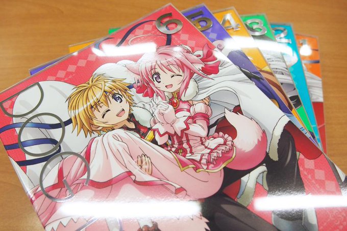 本日はBD&DVD第6巻発売日です!ついに最終巻となりました…! 特典DVDには「フロニャ祭2015」のスペシャ 本日はBD&DVD第6巻発売日です!ついに最終巻となりました…! 特典DVDには「フロニャ祭2015」のスペシャ