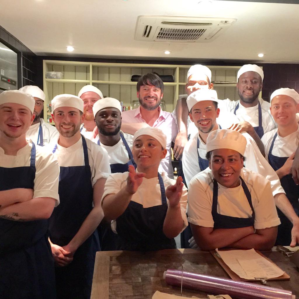 RT @eric_lanlard: So impressed & proud of the @JamiesFifteen s Apprentices today Awesome lunch #legends ! Eric x 
@jamieoliver http://t.co/…