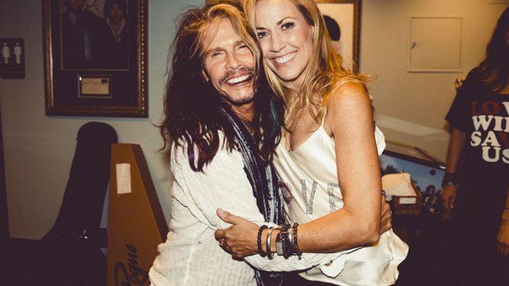 #TBT TO BEING A STONE'S CROW AWAY FROM SHERYL...@ROLLINGSTONE AND @SHERYLCROW THAT IS...#ROLLINGSTONECOUNTRYPARTY http://t.co/AxVjyDg30M