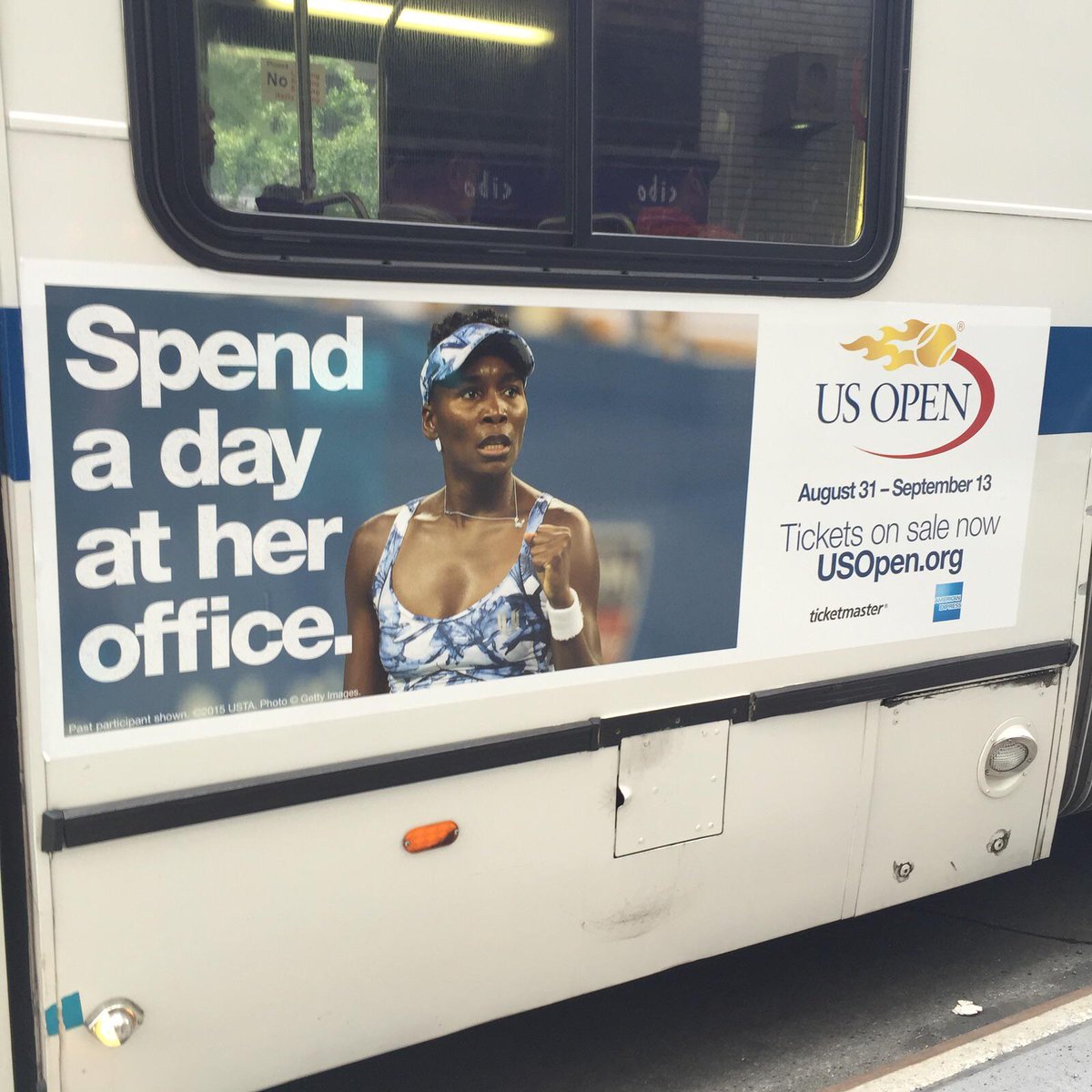 You know you've made it when you're on a NYC bus!
#USOpen #StepIntoMyOffice @EleVenbyVenus http://t.co/Wdh5uyALKl