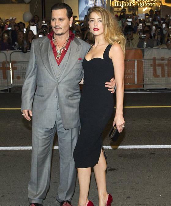 Amber Heard looking beautiful in Victoria Beckham x one of my favorites from my new collection x vb http://t.co/egcVvxlLuj