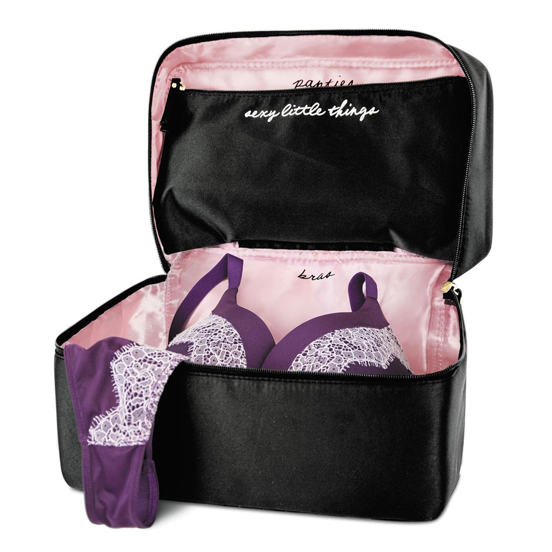 Your next vacay just got sexier: this travel case is FREE when u buy 2 bras, now thru 9/20! ✈️ http://t.co/4ahFDTjRSK http://t.co/yeZOUhJ7n2