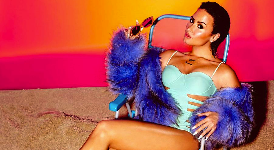 RT @MTVMusicUK: #Lovatics! We're sitting down with @ddlovato soon and we want your questions! ☀️???? http://t.co/aCw6TUnCSr #MTVAsks http://t.…