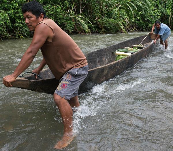 RT @AmazonWatch: .@NatGeo: Learning From Indigenous Peoples on #ClimateChange http://t.co/YMcTX7NZOX #Keepitintheground http://t.co/xVvwPD0…