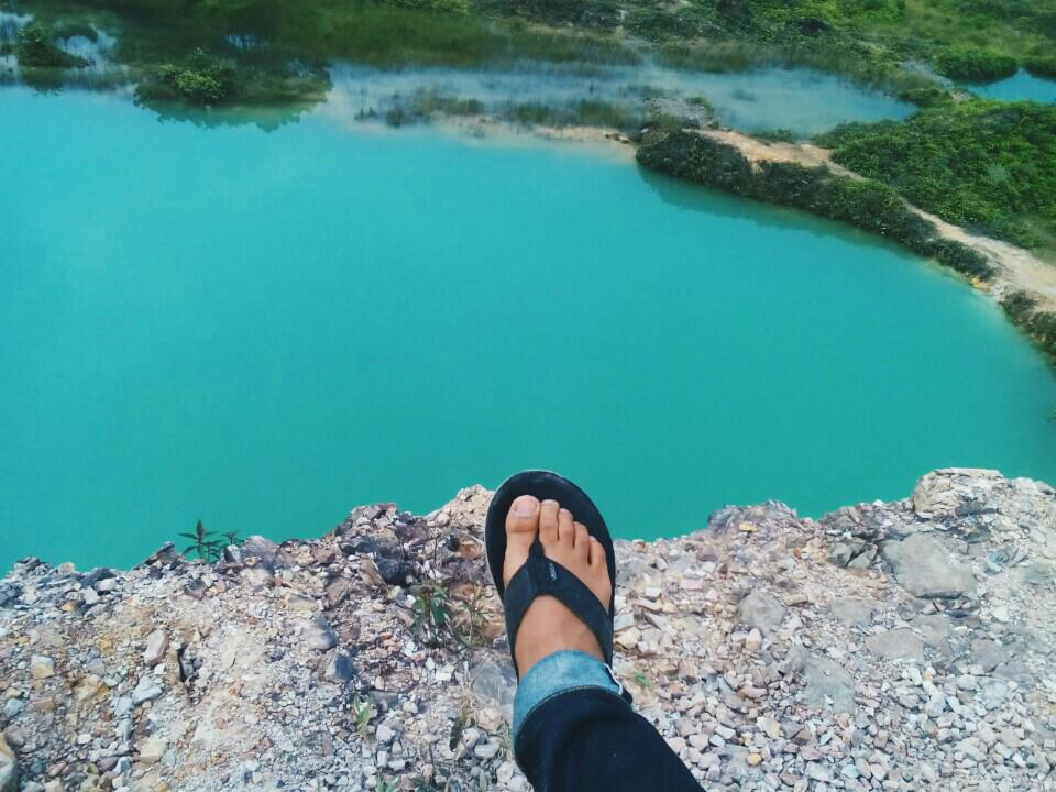 Tasik Kuari Nampak Biru Dan Cantik Tapi Sebenarnya Dalam Dan Bahaya!