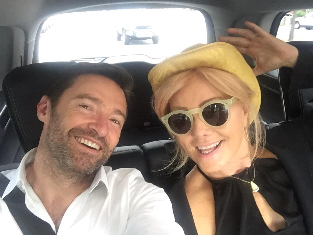 On our way to watch the epic battle @DjokerNole @rogerfederer @usopen Men's final with my @Deborra_lee http://t.co/65fctTrxsY