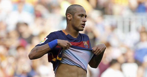 Var det derfor Neymar klippede sit hår? Var det derfor Neymar klippede sit hår?