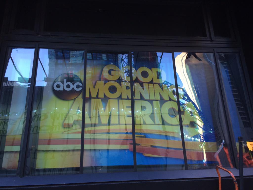 Almost time… performing #BodyOnMe on @GMA this morning! #RitaOnGMA http://t.co/r0XooFEdnM