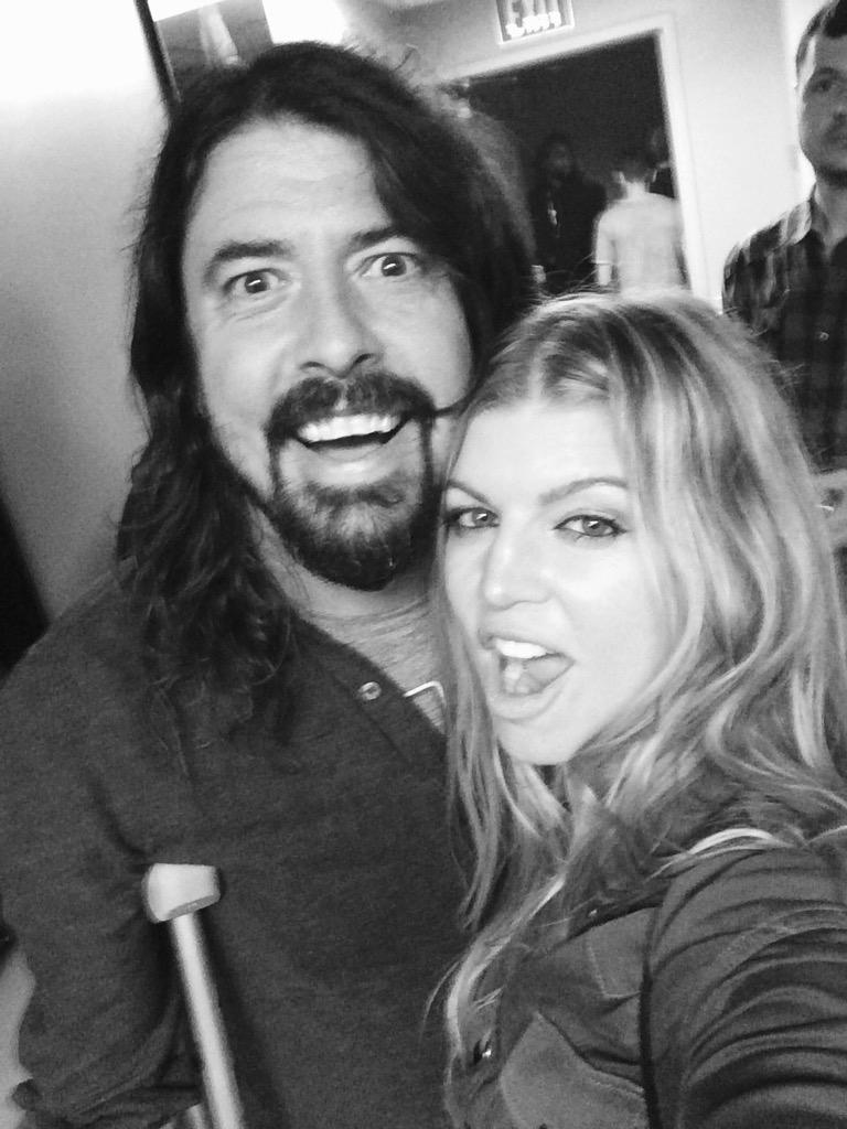 #rockngrohl https://t.co/0TexiIZAVE http://t.co/Y9UiRZDoF1