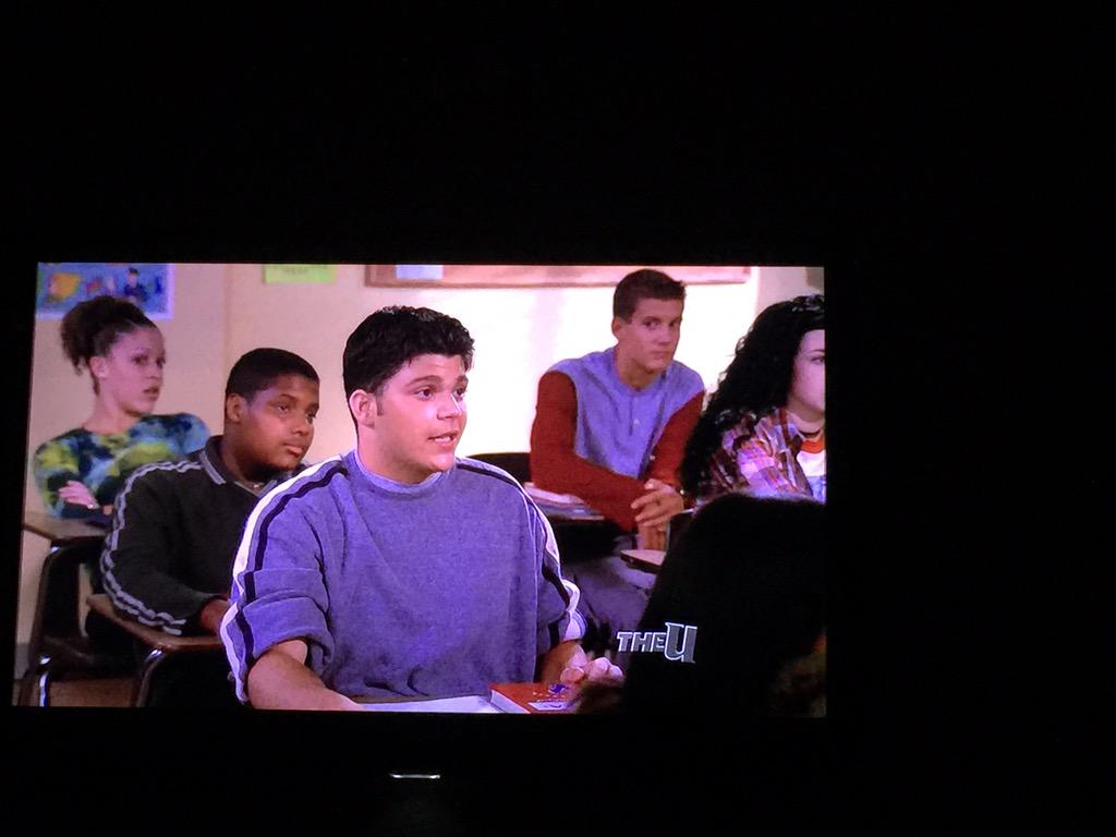 RT @johntoca: Did I just see @jerryferrara on King of Queens ????. Lookin mad young. http://t.co/QiKBtv9wVK