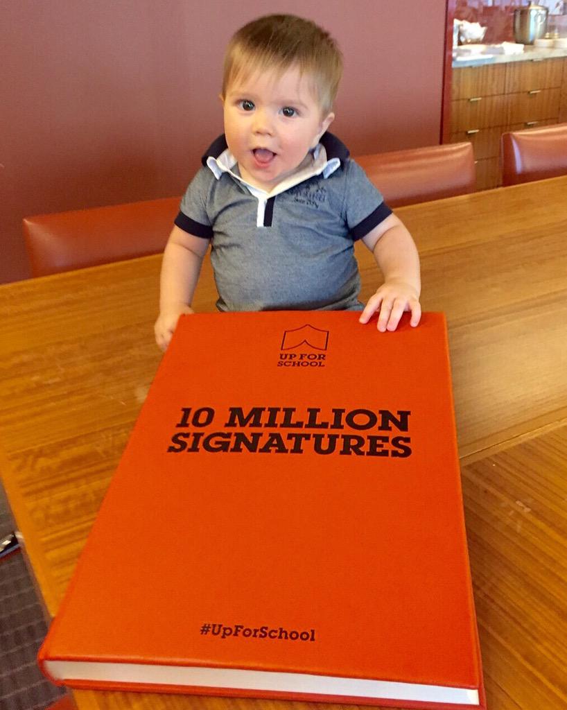 Mommy I also want education for all children around the world!It's time for change! Not a moment to lose #UpForSchool http://t.co/Cjvoxukmx7