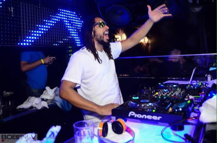 RT @BetaNightclub: Whatttt? @LilJon is coming back next month, October 10th! Grab pre-sale tickets to guarantee entry, 21+ ONLY! http://t.c…