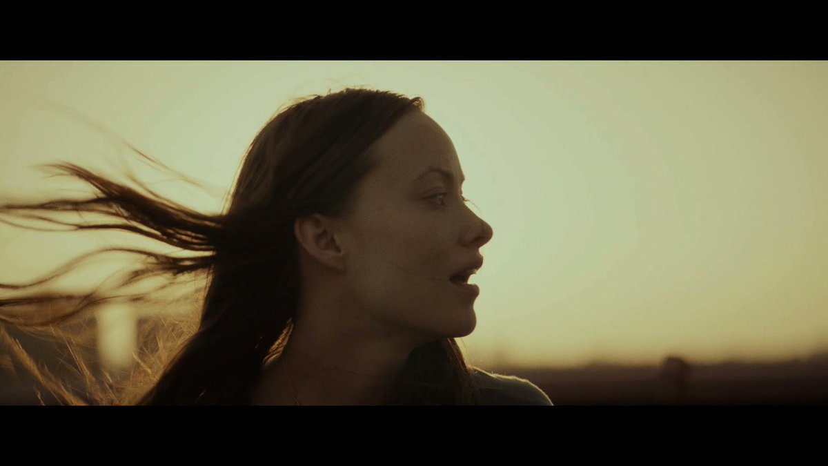 RT @indiewire: EXCLUSIVE: Olivia Wilde is on the edge of a breakdown in MEADOWLAND: http://t.co/E2V0FH2iur @oliviawilde http://t.co/iBMAl9h…
