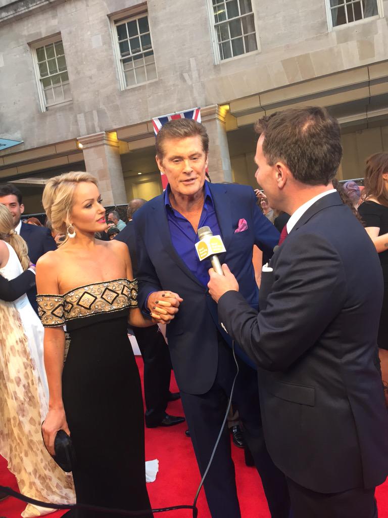 RT @RichardAArnold: .@DavidHasselhoff @PrideOfBritain   - giving out a gong to a real life Knightrider #PrideOfBritain http://t.co/fKTGrk9U…