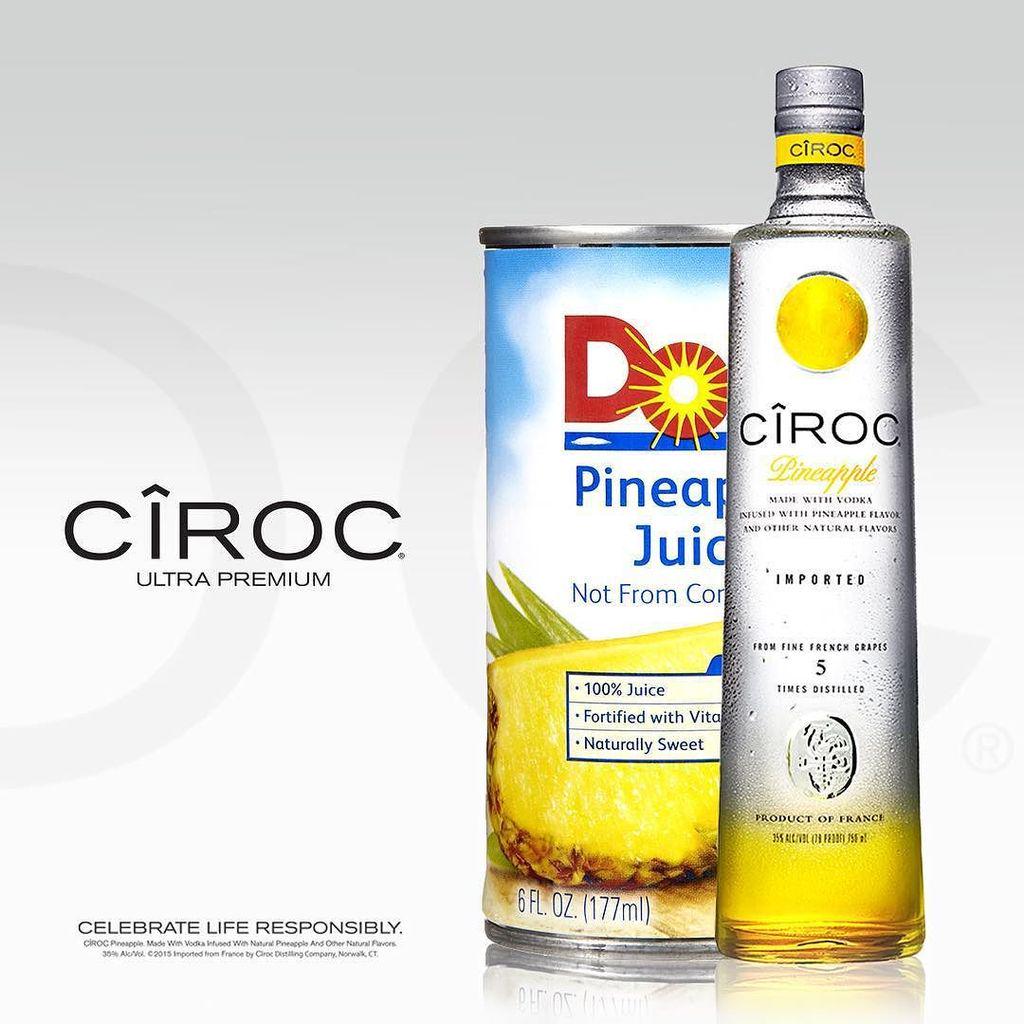 This is what you need tonight! Trust me!! @Ciroc Pineapple & Pineapple Juice!! Tag a friend who needs #LaPina!! #Tr… http://t.co/T7PjZ5QGNS