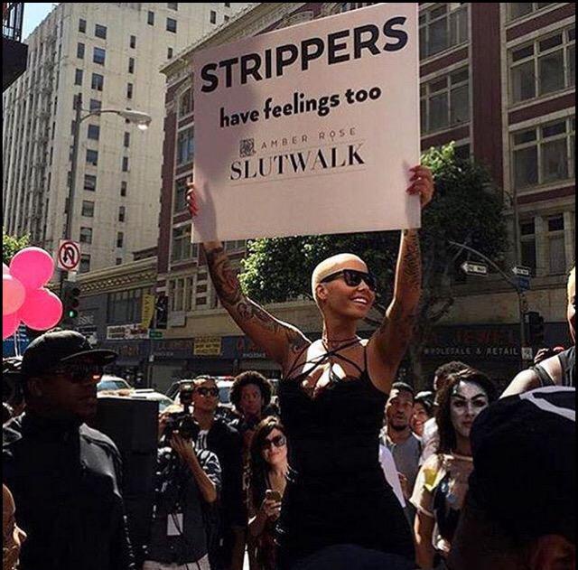 #amberroseslutwalk ???????????????? http://t.co/CZOEpAy21F