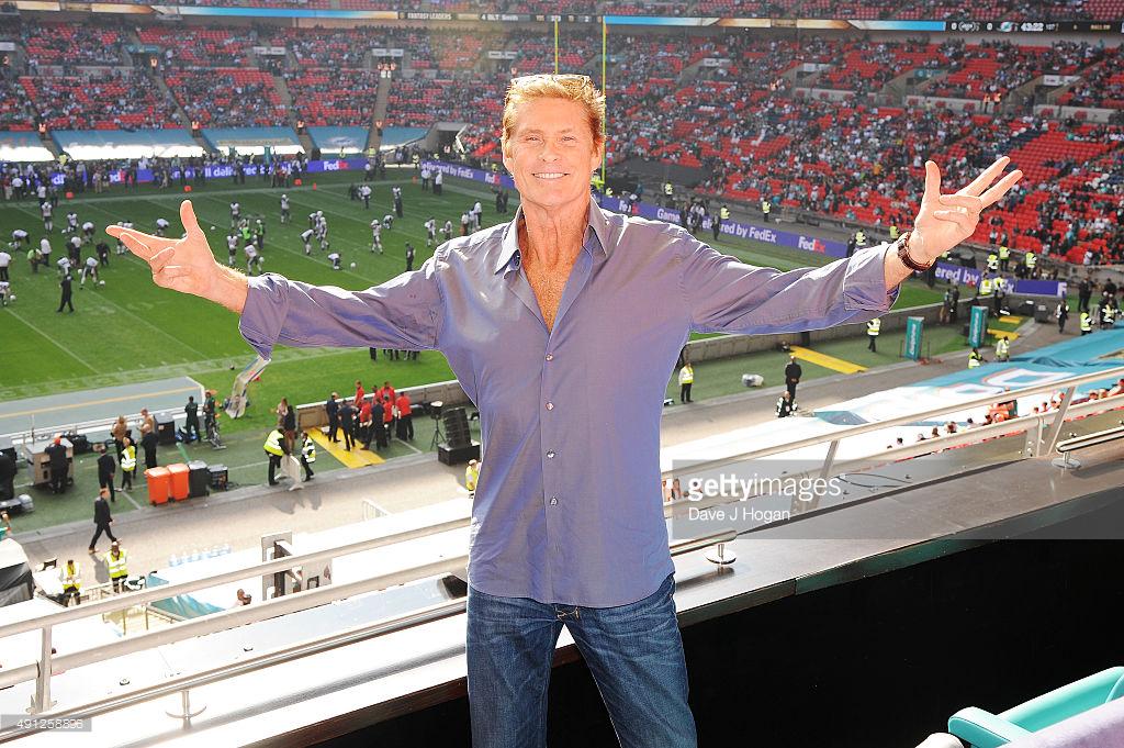 RT @GettyVIP: The Jets. The Dolphins. The Hoff. #NFLUK @DavidHasselhoff  http://t.co/uGAbQwPWKz http://t.co/fWsSWeIuqT