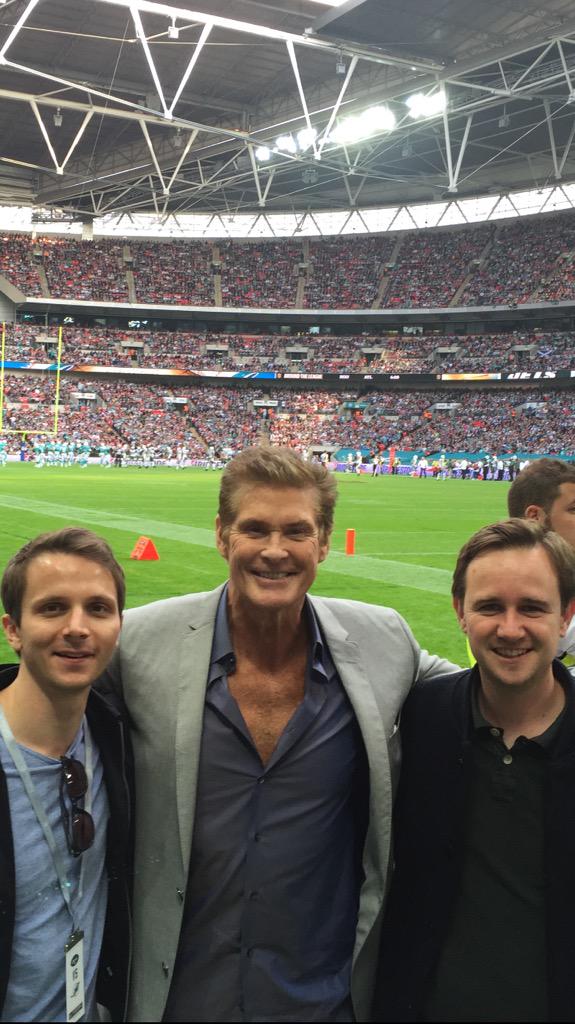 Took my love child Mark Quartley & my greasy manager @FergusCraig to NFL game @nfl_uk @wembleystadium #HoffTheRecord http://t.co/2s6OugPV55