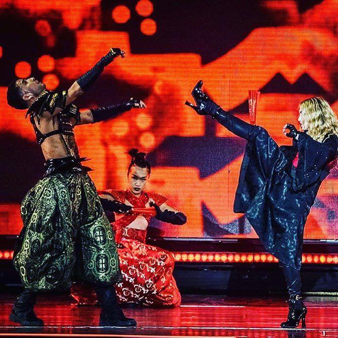 Thank you Toronto for an Amazing 2nd night! ‼️‼️‼️ #bitchimmadonna ❤️ #rebelheartour http://t.co/YH0wcHTDPE