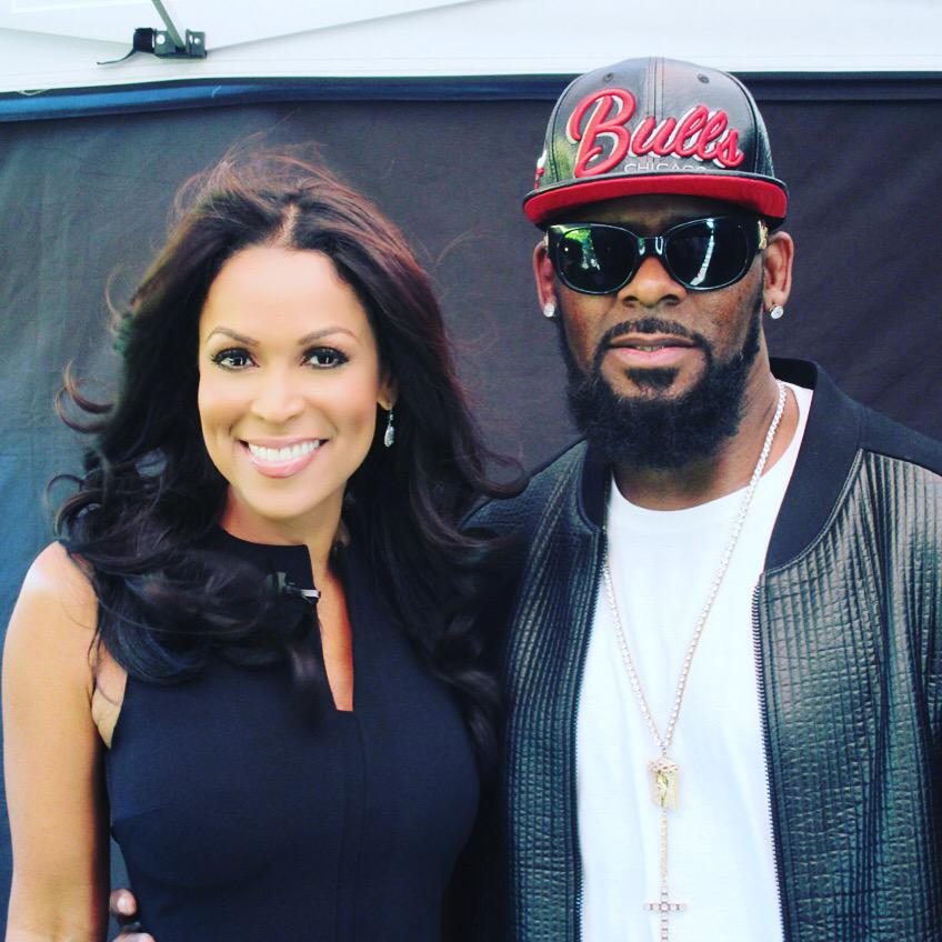 RT @Traceyeedmonds: Finally met ONE & ONLY @rkelly when he stopped by 2 visit @extratv! Can't wait 2C his concert w @CharissaT 2morrow! htt…