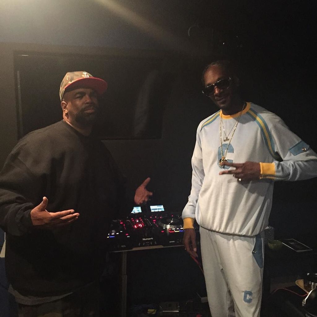 Cat n dogg. C day session https://t.co/lH5oecz1pz https://t.co/JeSNyCst2X