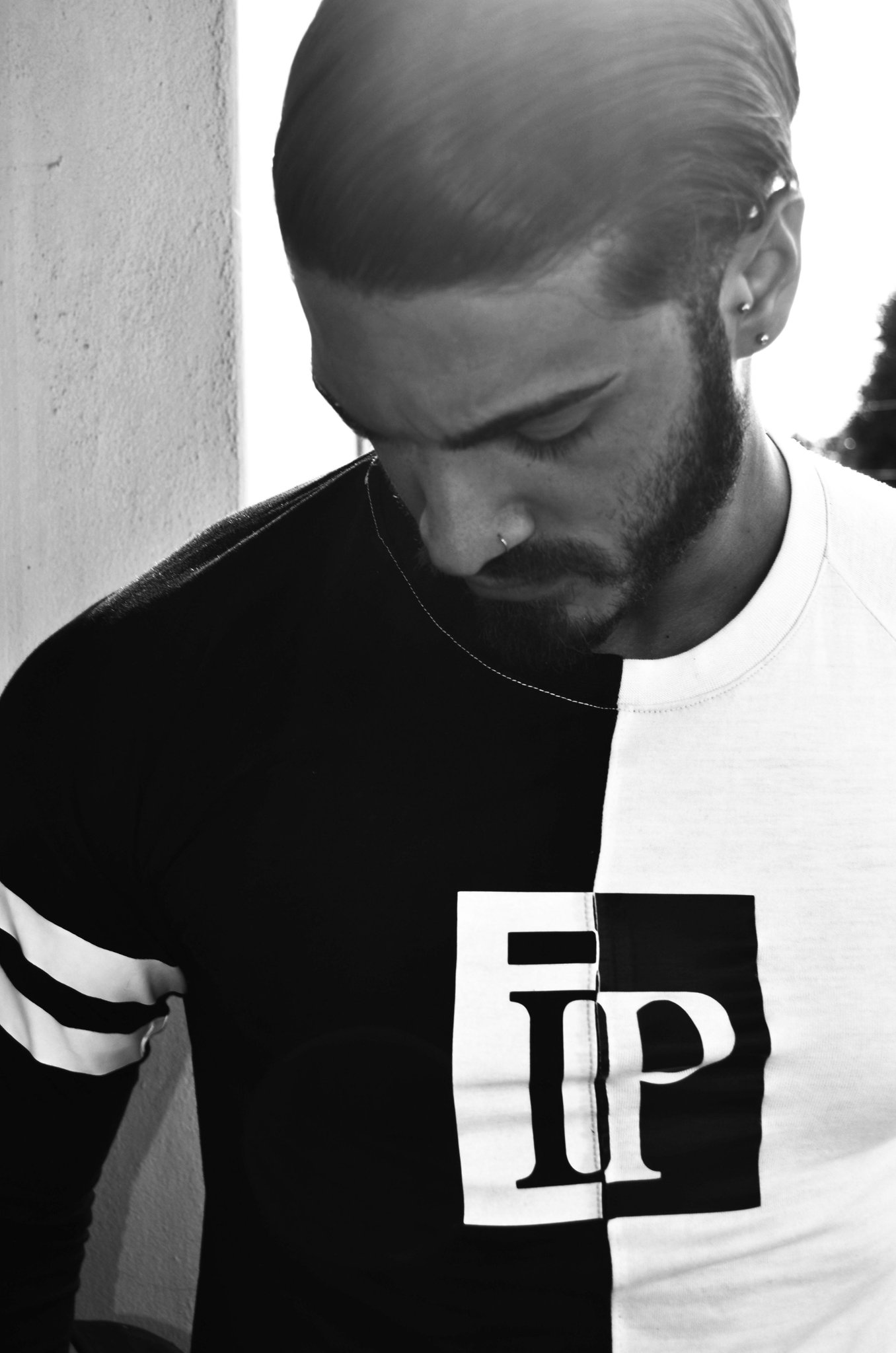 BLACK AND WHITE #fashion #style #menswear #photography #editorial #streetwear #essex #london #ootd #blog #chic #man http://t.co/LBleSS5xeR