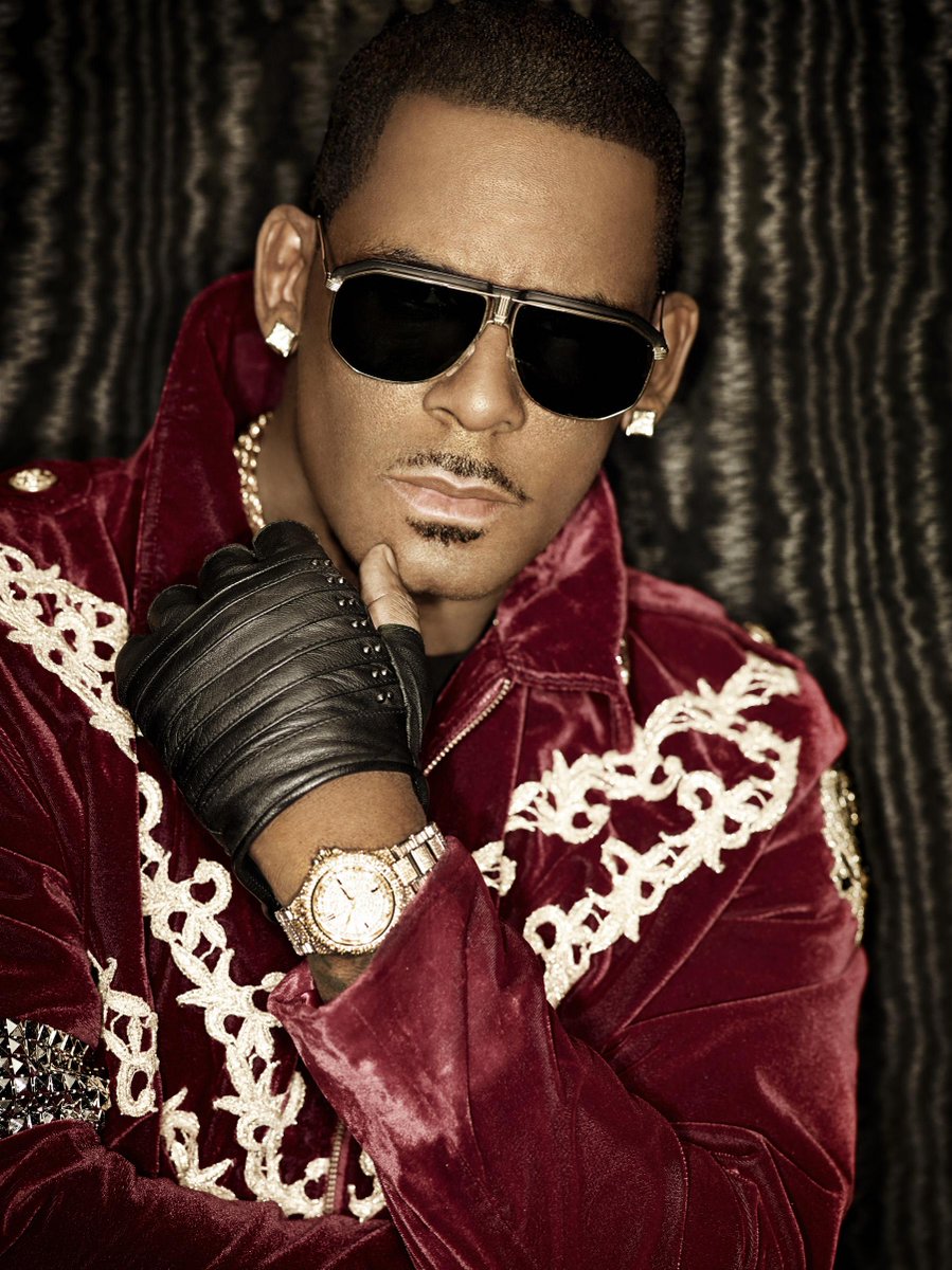 RT @FedExForum: Don't miss @RKelly at #FedExForum on Oct. 30! Snag your seats NOW!  > http://t.co/VFgwKtzoba http://t.co/Axcou8gzPF