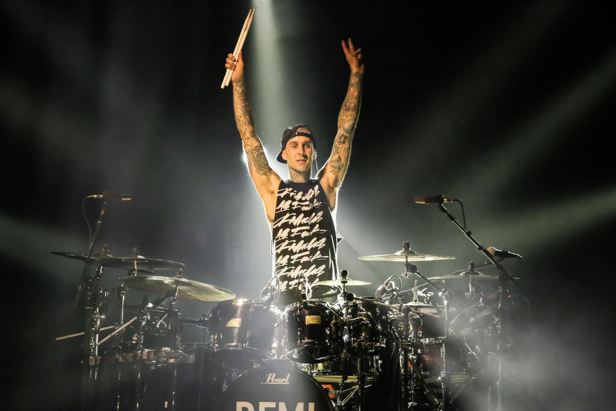 RT @kingsthings: Wish I could play drums like this guy! Interviewing @travisbarker next wk, any Qs? http://t.co/1aSvW0N8cT #CanISay http://…