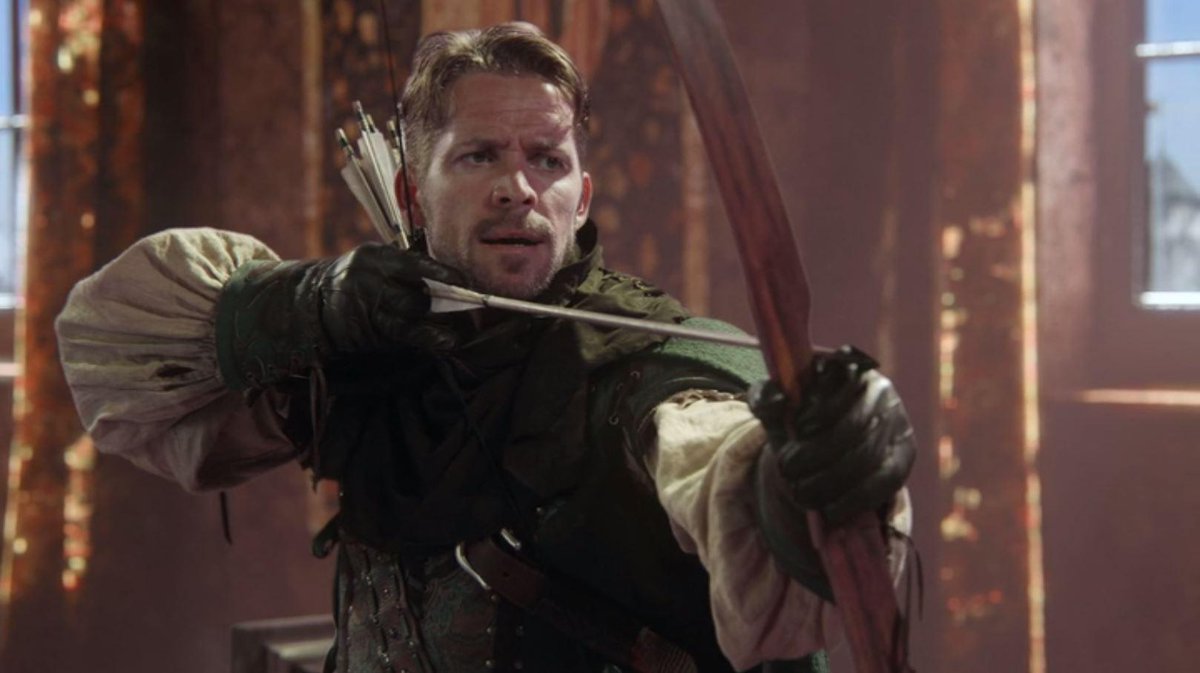 RT @BoldOutlaw: Happy International #RobinHoodDay to two Robins and an Ollie! @russellcrowe @sean_m_maguire @amellywood http://t.co/LSwwvgY…