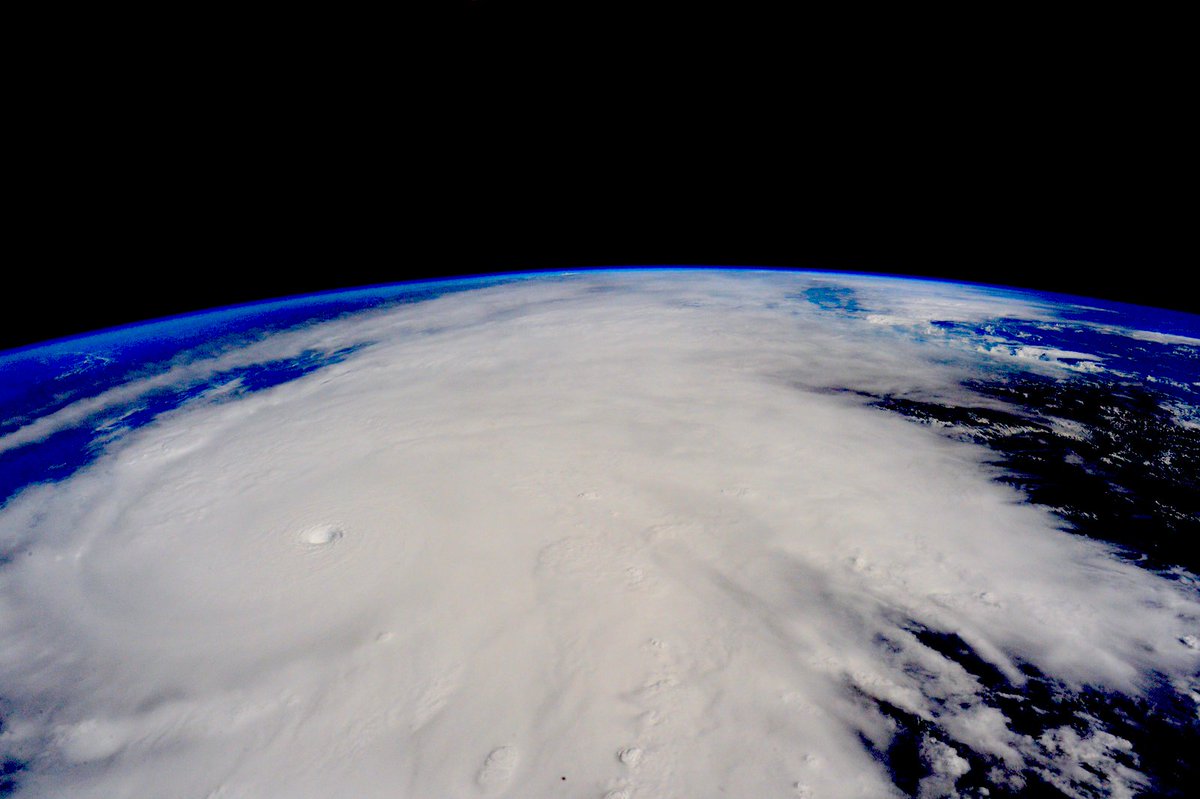 RT @StationCDRKelly: Hurricane #Patricia looks menacing from @space_station. Stay safe below, #Mexico. #YearInSpace https://t.co/6LP2xCYcGD
