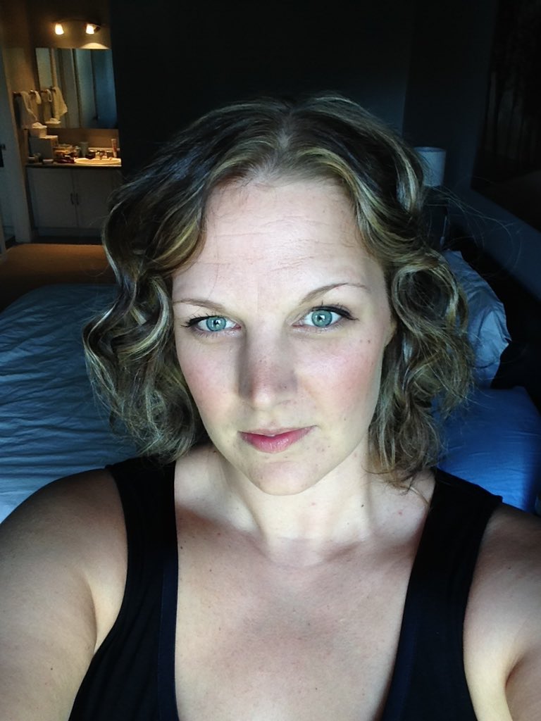 RT @sarahmeaghang: @tyrabanks Learned to find my light and work my angles. https://t.co/WRtynajN4k