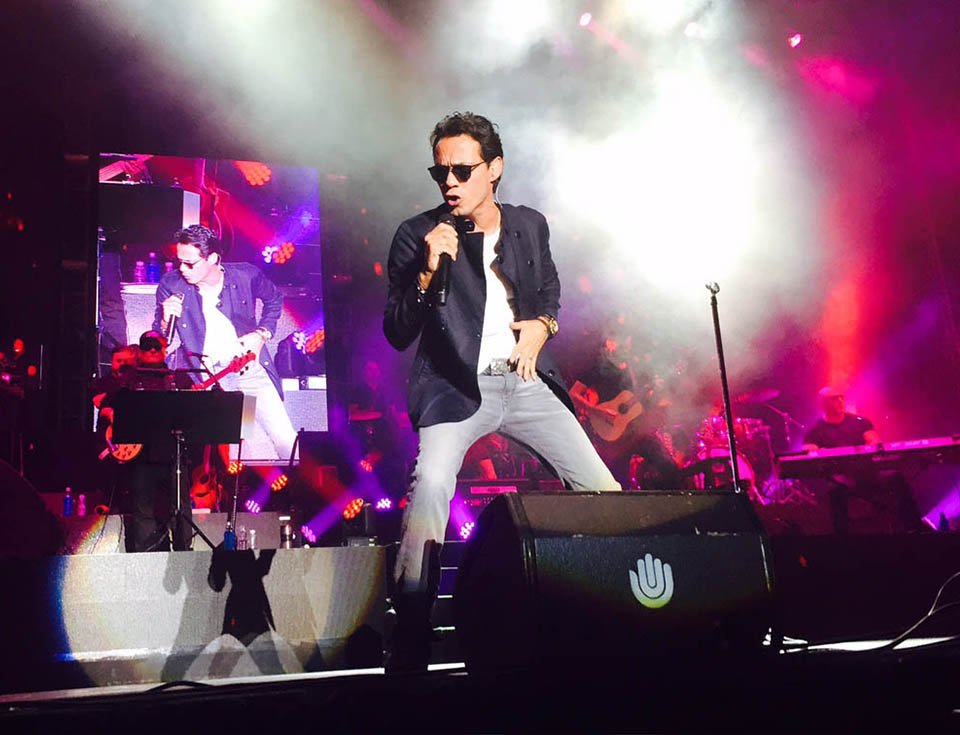 Do you want more #LosAngeles? #ChekItOut! See you in a few hours with @CarlosVives at @MSTheater #UNIDO2 #Tour2015 https://t.co/KOGTCrMJst