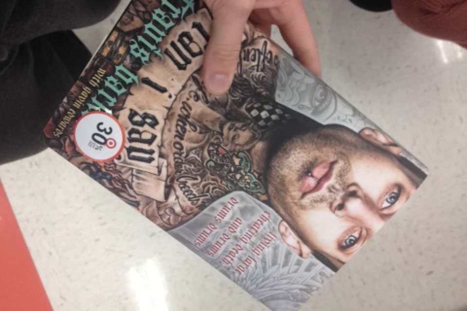 RT @daspigg: finally got my copy!!!! 
@travisbarker https://t.co/AIXEutH0Nj