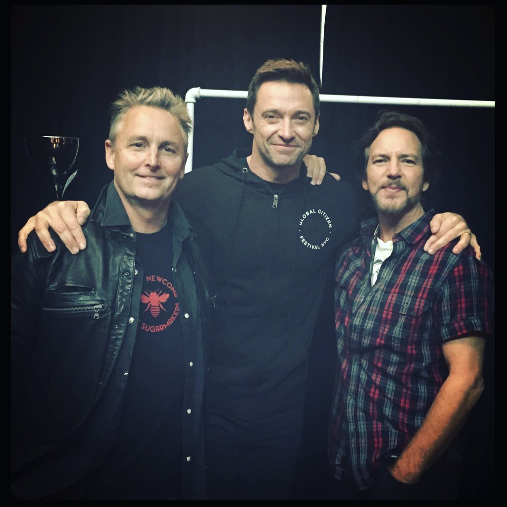 Forgot to show you this one from the @GlblCtzn festival this year. The legendary @PearlJam . https://t.co/qz1druxIS3