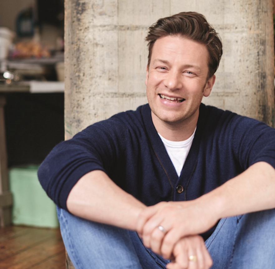 RT @Chatelaine: Woot! @jamieoliver will be at Chatelaine HQ tonight! Get your q's in for our Periscope @ 5:30ET #ChefSeries https://t.co/Mp…