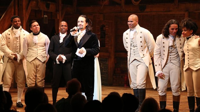 ???? yes! “@THR: '#Hamilton' to Gift 20,000 NYC Public School Students with Show Tickets https://t.co/7qTpwdDMNt https://t.co/rHv8b0g8he”