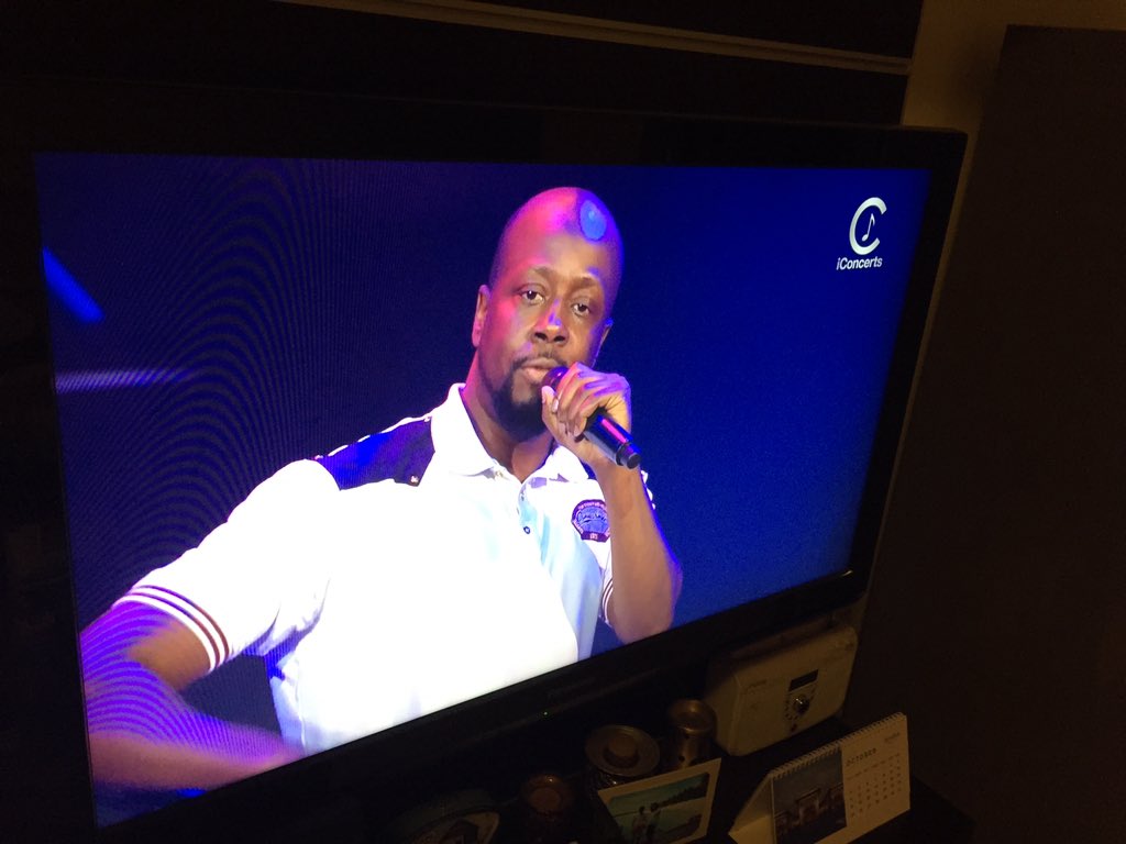 RT @NadaAlGhowainim: Listening to @wyclef rapping and performing hit songs is making my night ???????? thank you @iConcertsTV #hiphop #Fugees htt…