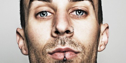 RT @changinghands: Tonight! @Blink182's @travisbarker will be at our Phoenix store at 6pm with #CanISay: https://t.co/DcSrAX6Bm2 https://t.…