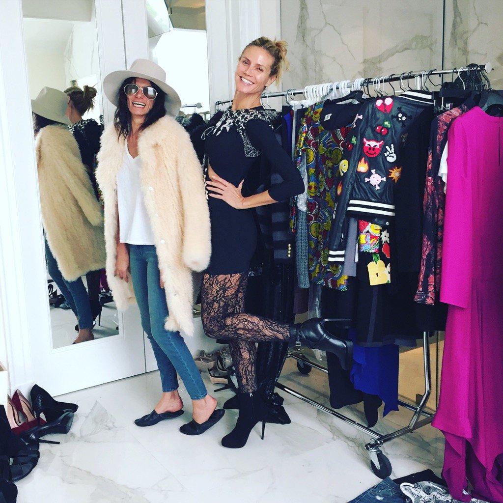 In fittings all day with @missnewbark  
getting ready for #GNTM2016 https://t.co/hEDPdzRYIg