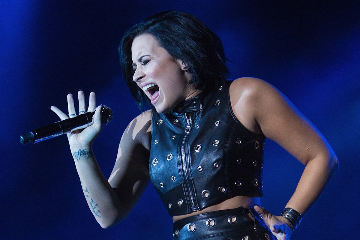 RT @VanityFair: Watch Demi Lovato's raw and powerful cover of Adele’s 